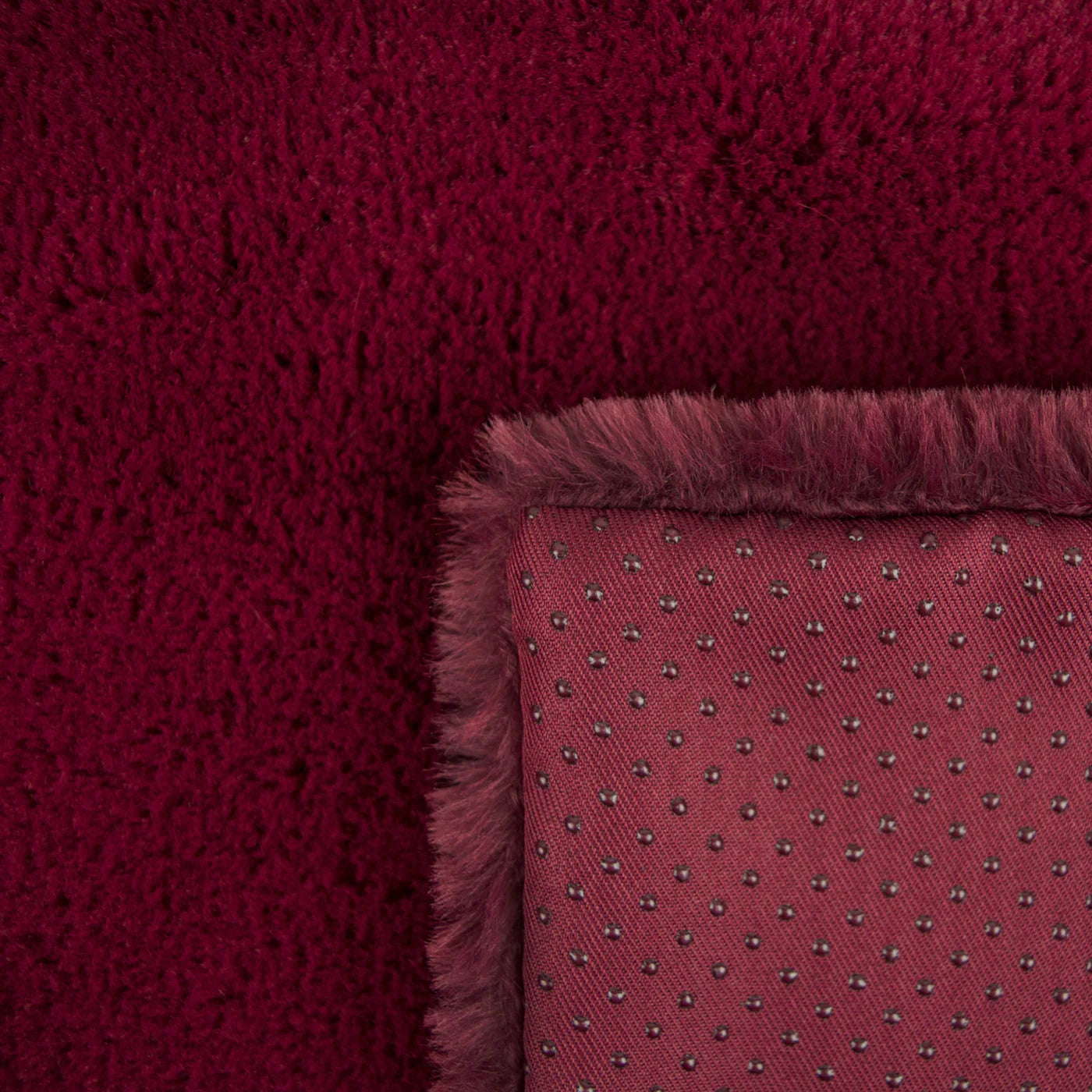 CAGE LINER FAUX FUR CRANBERRY LG